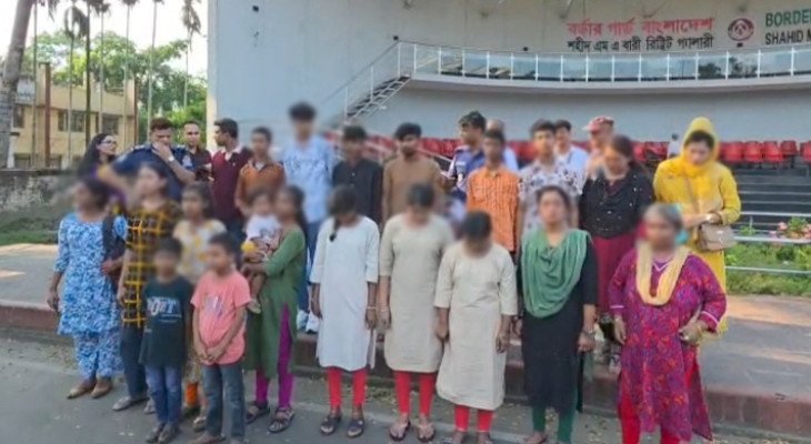 সাজাভোগ শেষে দেশে ফিরলেন শিশুসহ ১৮ বাংলাদেশি